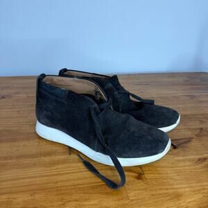 Vince Abe Chukka Dark Gray Suede Leather Lace Up Shoes Size 9.5